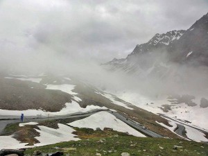 Wolke en sneeuw op de Timmelsjoch